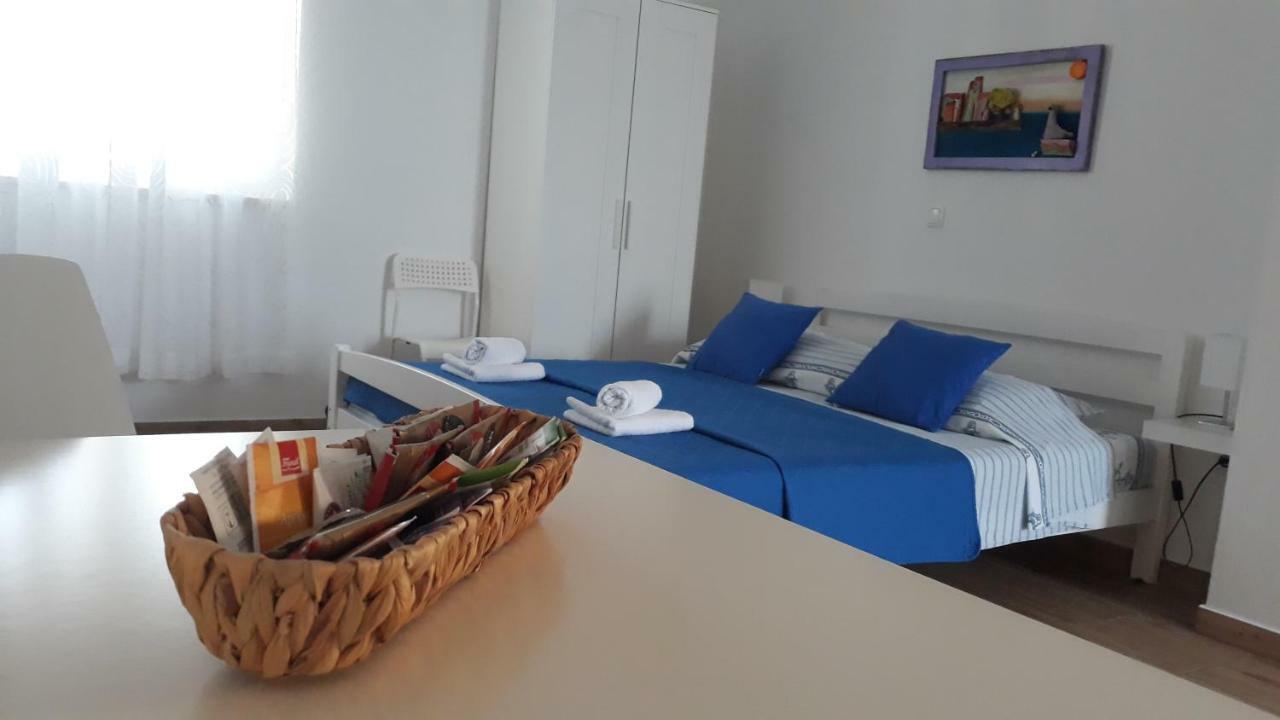 Viola Apartment & Free Parking 希贝尼克 外观 照片